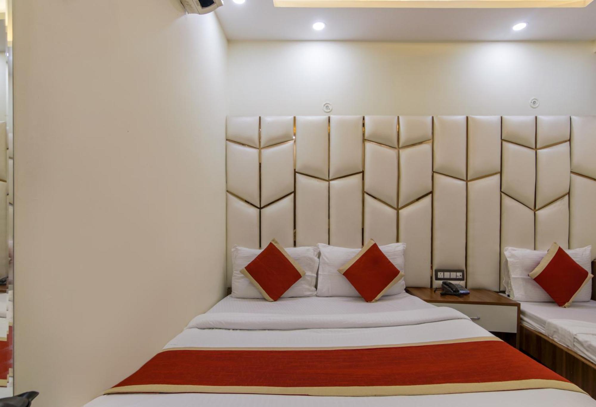 Hotel Star Dx By P K Residency Új-Delhi Kültér fotó